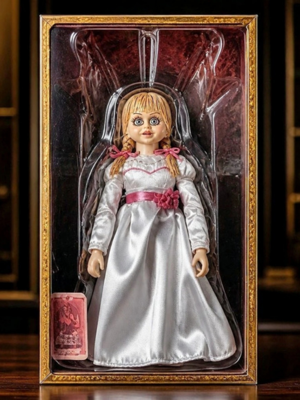 Annabelle The Conjuring NECA ultimate Horror Collectible Doll/Figure NIB
